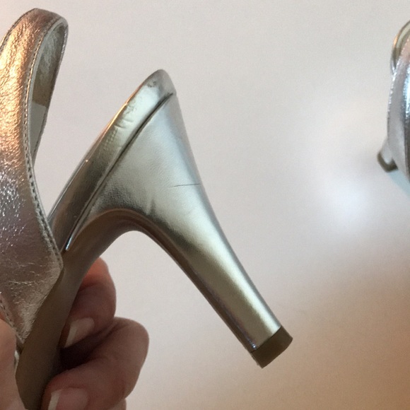 Naturalized-Emery silver- heels-7 1/2W - Picture 7 of 9